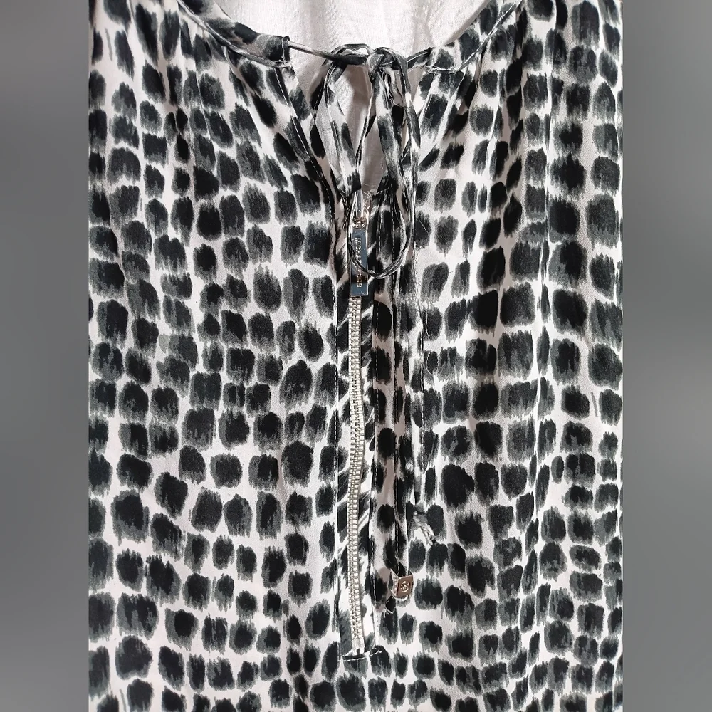 Michael Kors chic top
